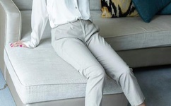 涨精装满肚子上学体育课视频